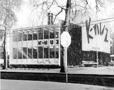 KNUZ 1962.jpg
