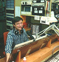 oneill1990wilshirestudios301 - Copy.gif