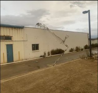 kefb_lp_tower_collapse.JPG