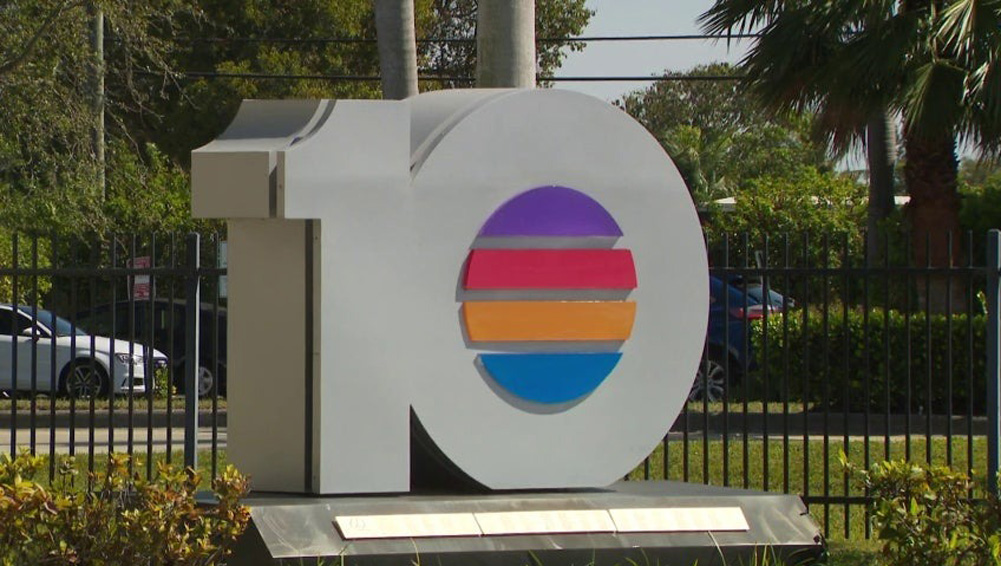 tvnewscheck.com
