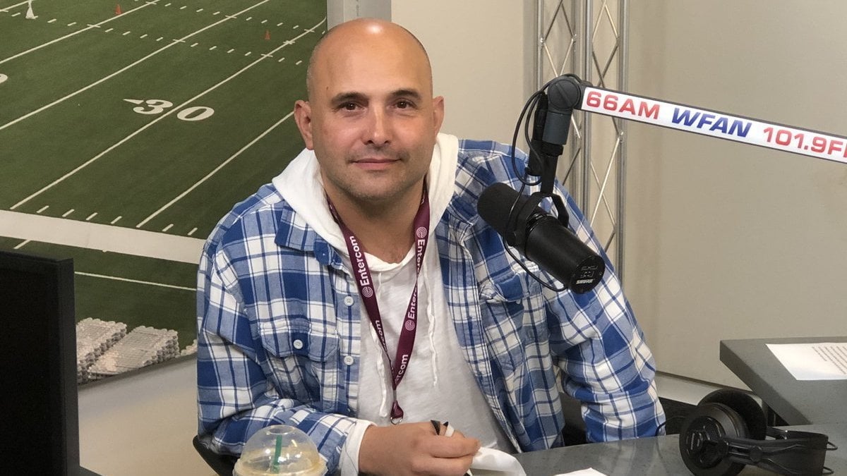barrettsportsmedia.com