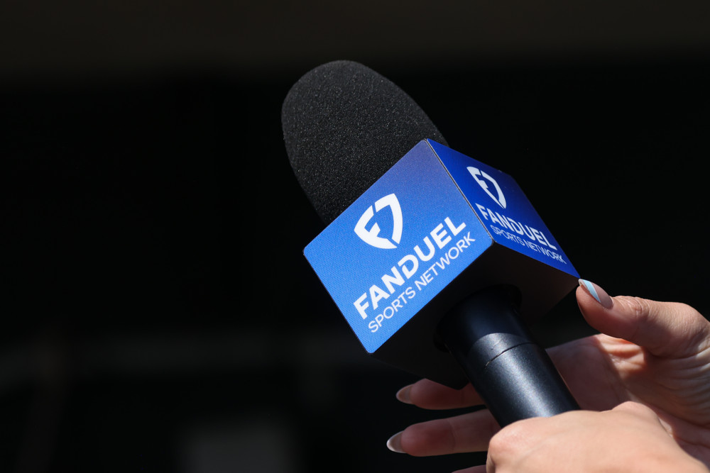 www.sportsmediawatch.com