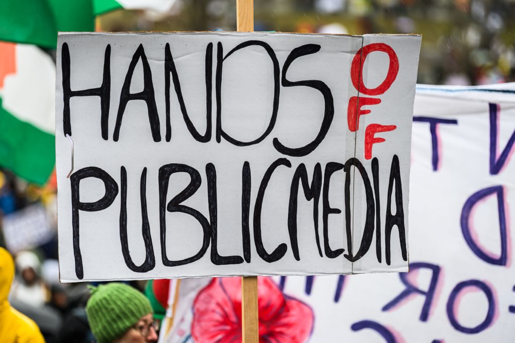 www.pbs.org
